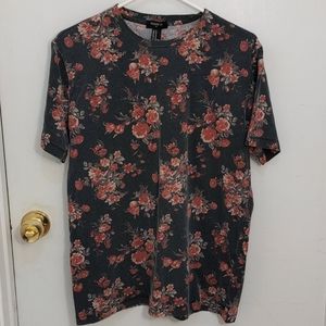 Forever 21 Men's Floral Tshirt
